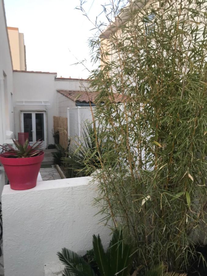 Apartamento Jolie T2, Avec Cour Privee Frontignan Exterior foto